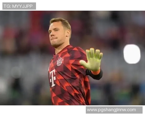 拜仁官方宣布诺伊尔肌肉纤维撕裂冬歇期后有望复出 拜仁官方宣布诺伊尔肌肉纤维撕裂冬歇期后有望复出