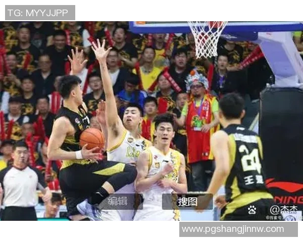 快船北伐历程回顾三个月内逆袭西部冠军展现强大实力与韧性 快船北伐历程回顾三个月内逆袭西部冠军展现强大实力与韧性